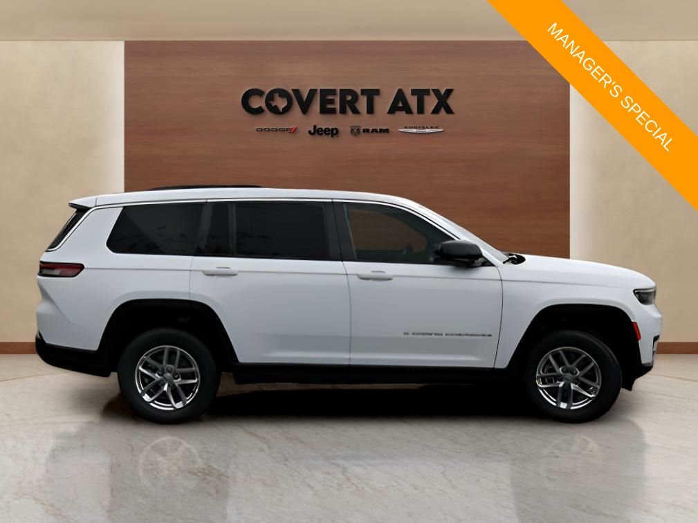 New 2025 White Jeep Laredo X image 6