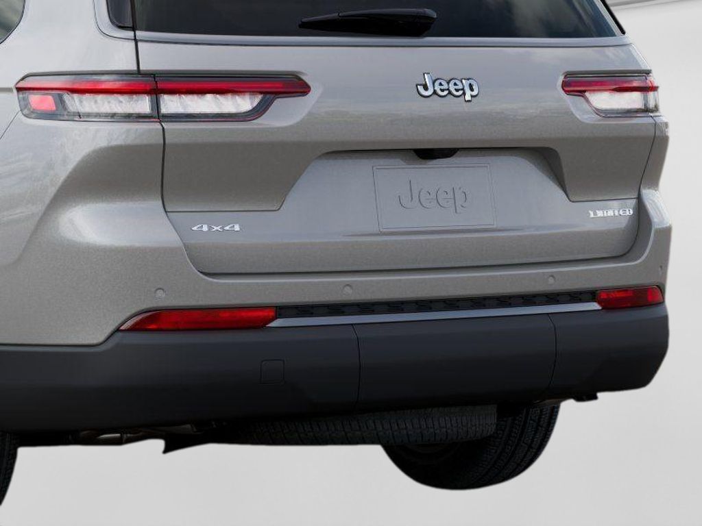 2026 Jeep Grand Cherokee L Limited Silver at South Hills CDJR