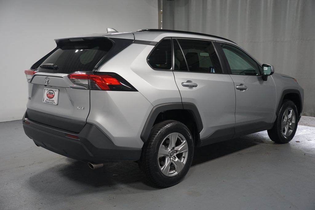 Thumbnail: 2024 Toyota RAV4 - 8