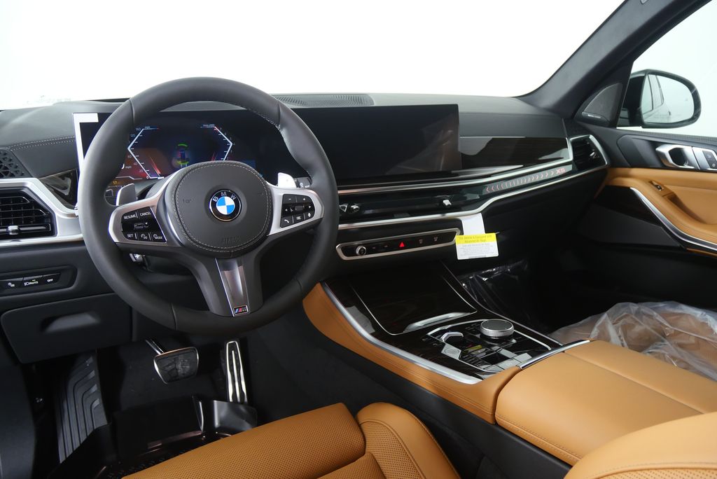 Thumbnail: 2026 BMW X5 - 17