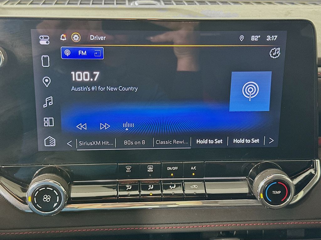 Thumbnail: 2023 Chevrolet Colorado - 14