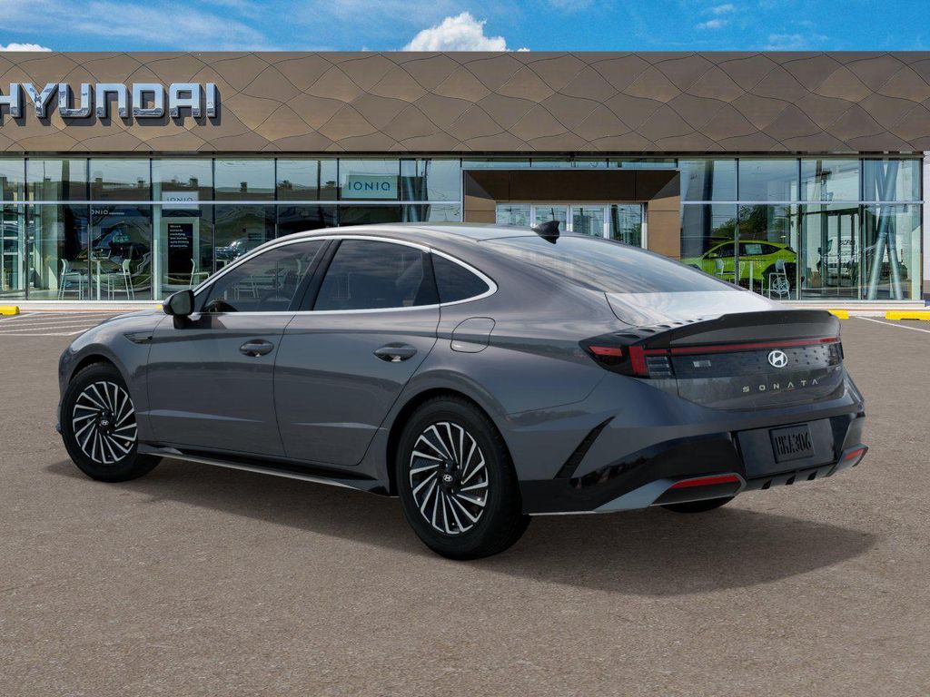 2025 Hyundai Sonata SEL 5