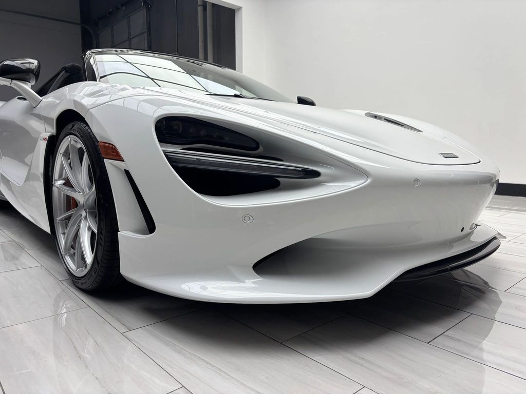 2024 McLaren 750S