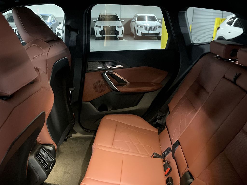 Thumbnail: 2026 BMW X1 - 23