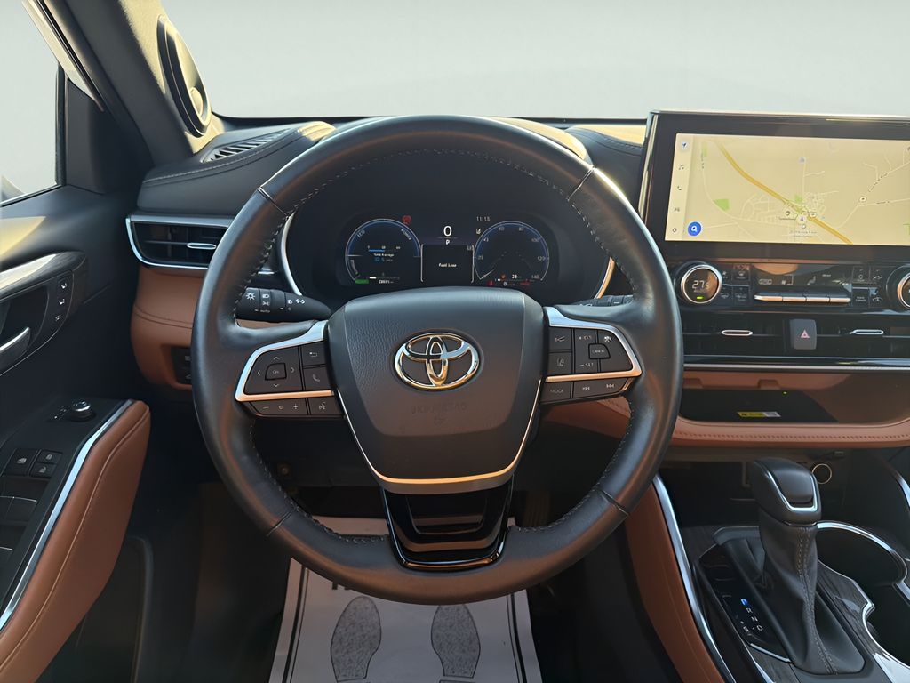 2023 Toyota Highlander Hybrid