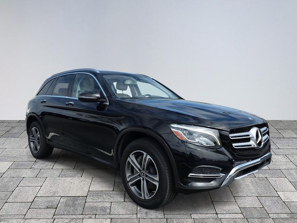 2018 Mercedes-Benz GLC 300 RWD