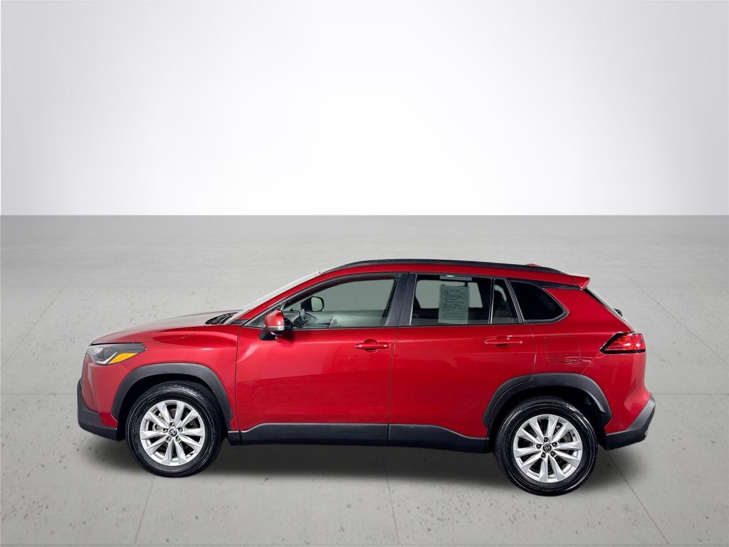 2022 Toyota Corolla Cross LE