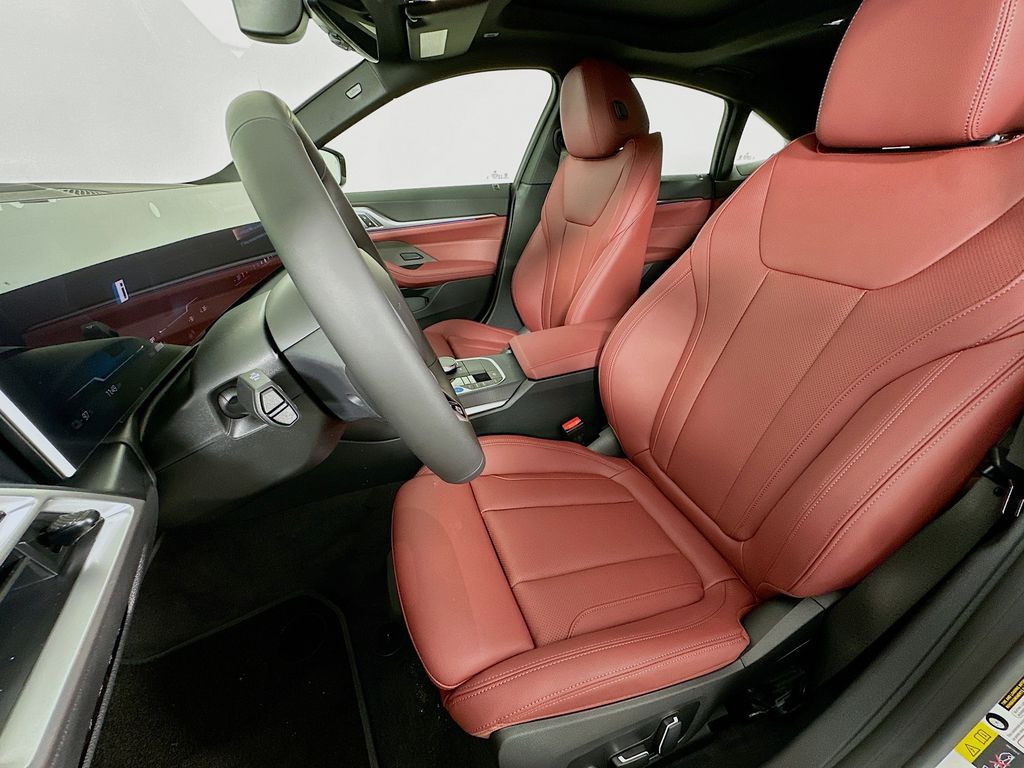 Thumbnail: 2025 BMW i4 - 16