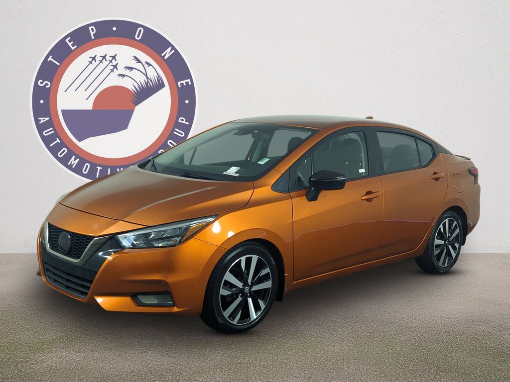 2021 Nissan Versa SR FWD