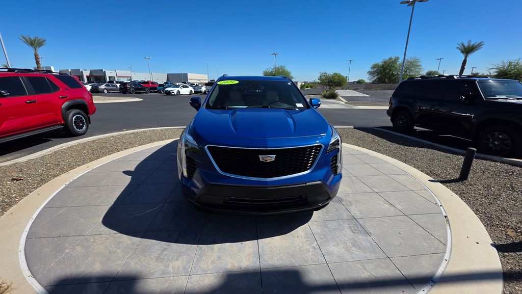 Thumbnail: 2021 Cadillac XT4 - 2