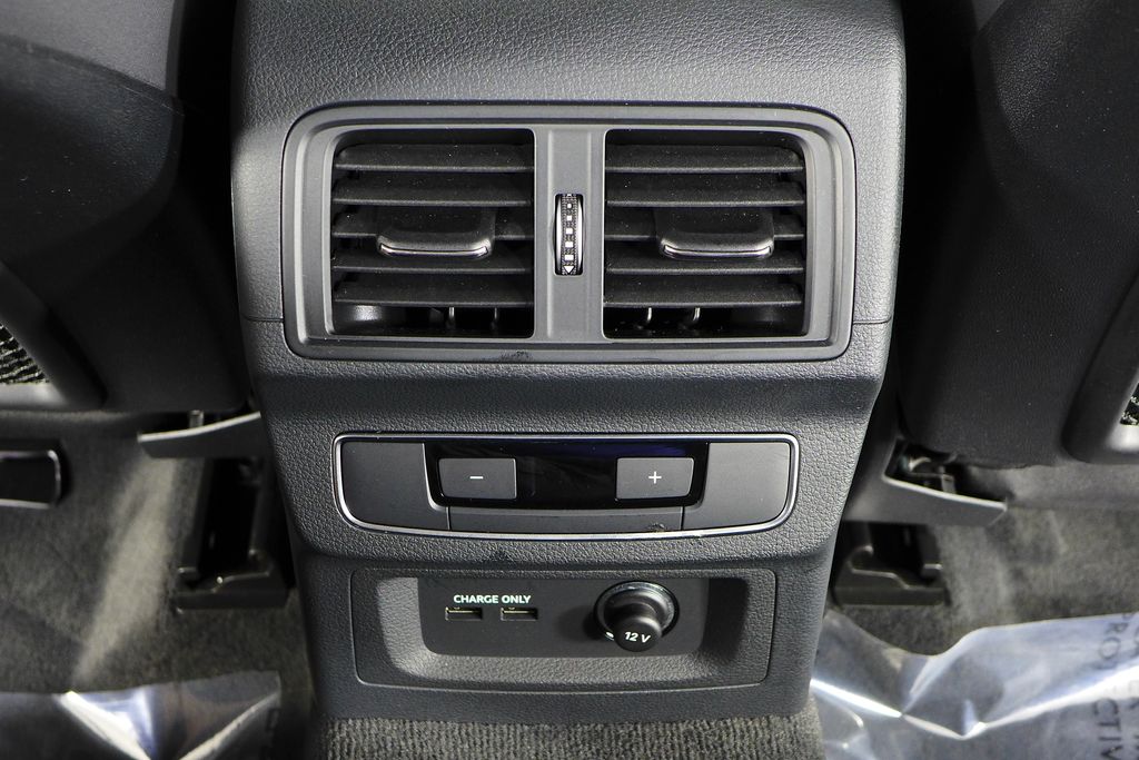 Thumbnail: 2023 Audi Q5 - 23