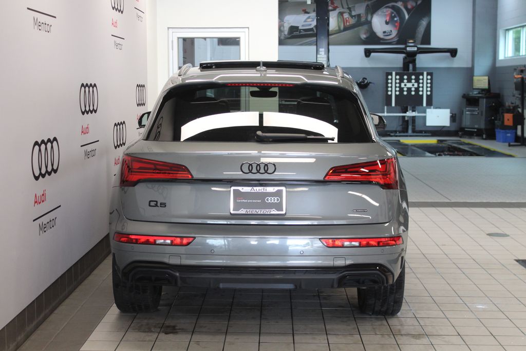 Thumbnail: 2023 Audi Q5 - 5