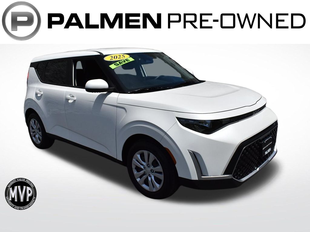 Snow White Pearl 2025 Kia Soul SUV / Crossover Front-Wheel Drive Continuously Variable Transmission