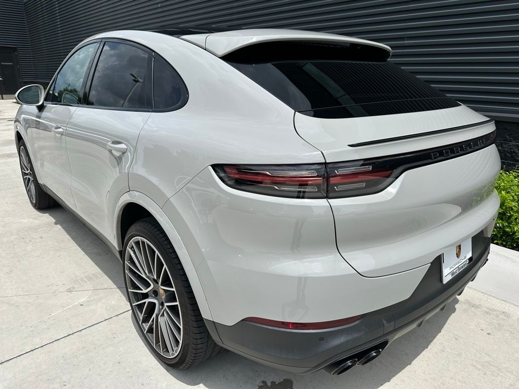 2022 Porsche   3
