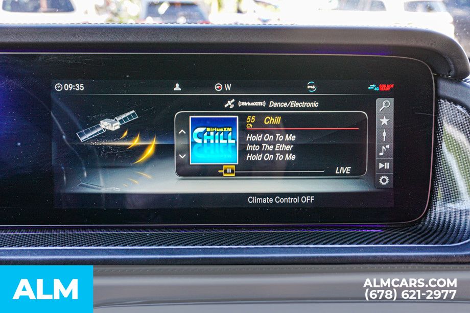 Used 2023 Gray Mercedes-Benz G 550 image 40