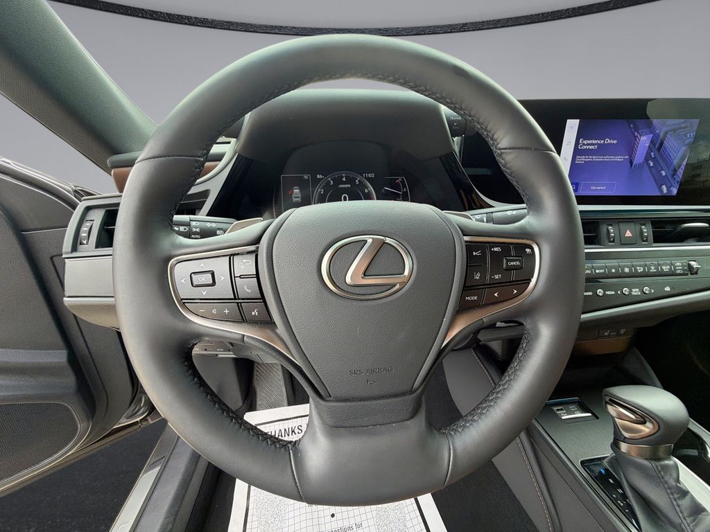 Thumbnail: 2024 Lexus ES - 21