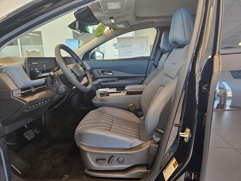 2025 Nissan Ariya PLATINUM+ e-4ORCE