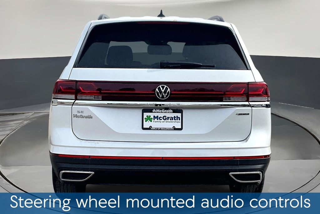 New 2026 White/off-white Volkswagen 2.0T SE image 4