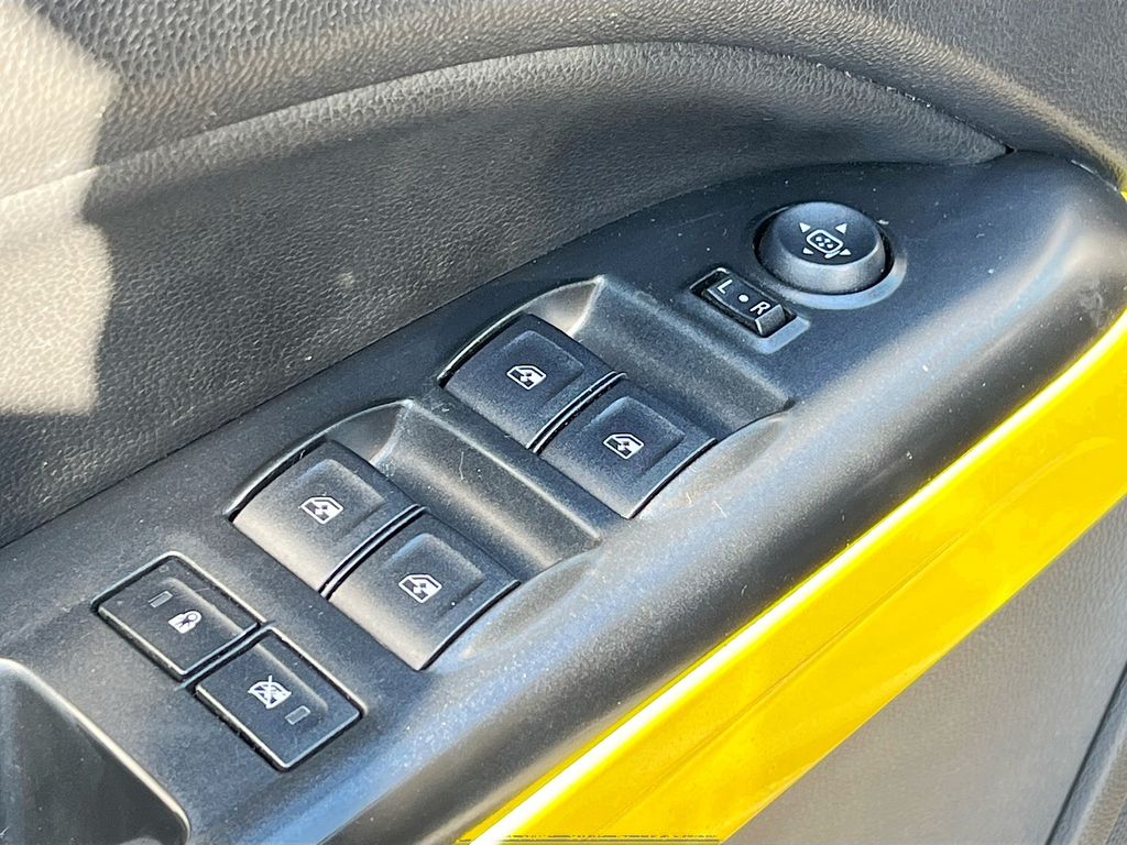 Used 2015 Black Chevrolet LT image 17