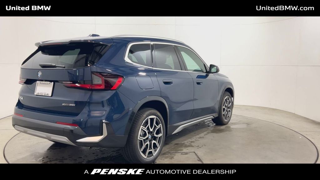 Thumbnail: 2026 BMW X1 - 8