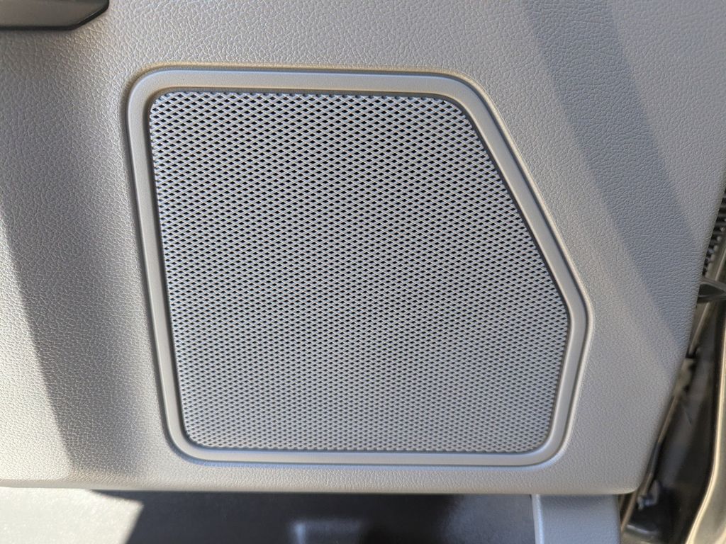 used 2016 Ford F-150 car, priced at $17,992