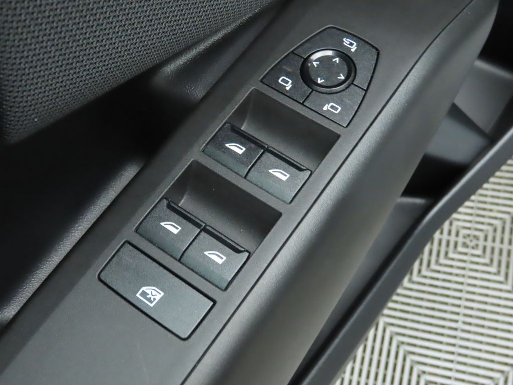 Thumbnail: 2025 BMW X3 - 23