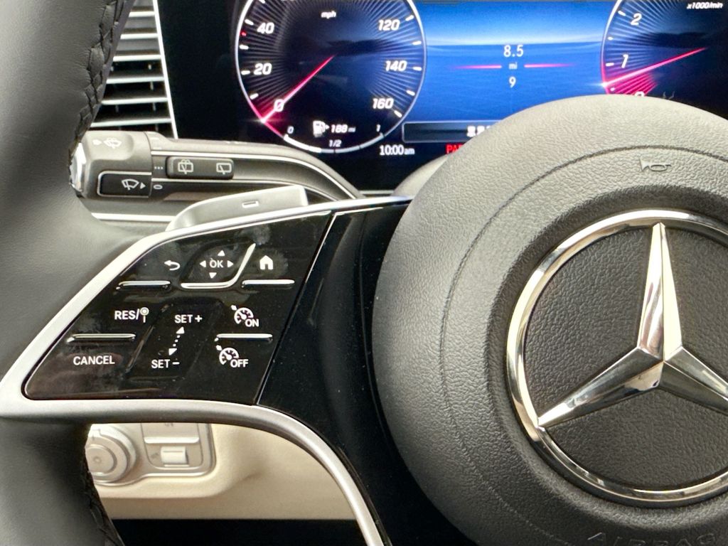 Thumbnail: 2026 Mercedes-Benz GLE - 11