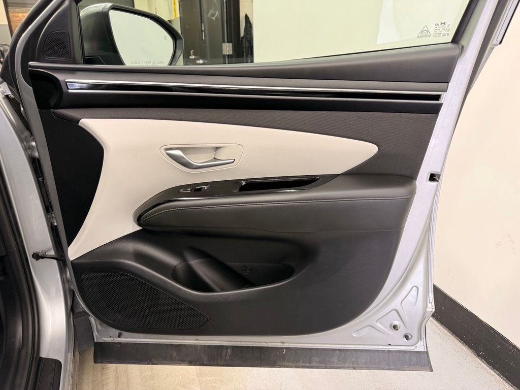 Thumbnail: 2022 Hyundai Tucson - 26