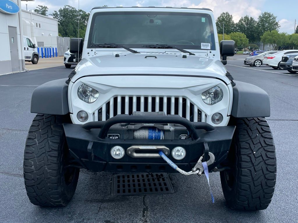 Thumbnail: 2018 Jeep Wrangler - 9