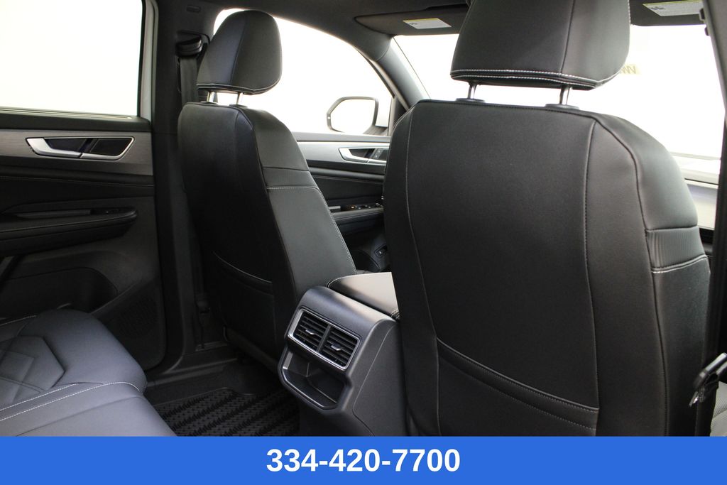 new 2026 Volkswagen Atlas Cross Sport car