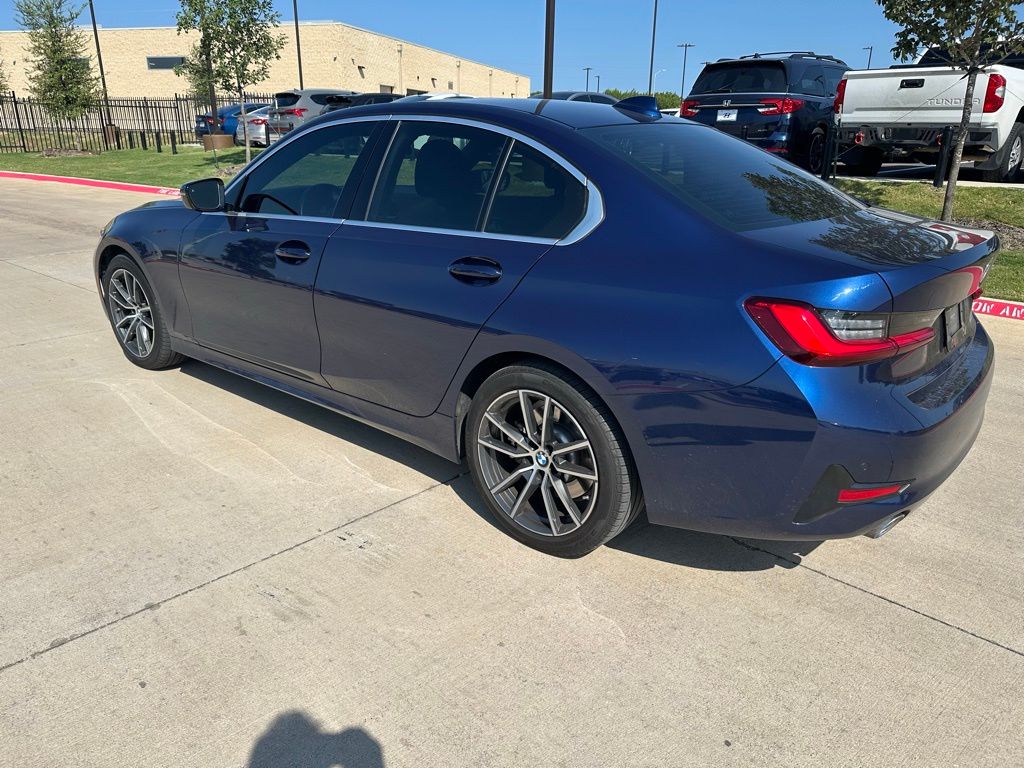 Thumbnail: 2020 BMW 3 Series - 4