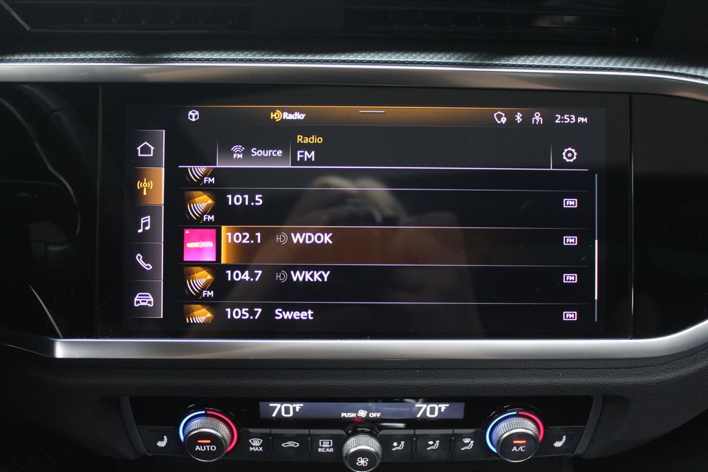 Thumbnail: 2023 Audi Q3 - 18