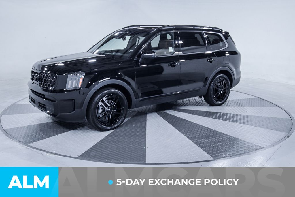 Used 2025 Black Kia EX X-Line image 3