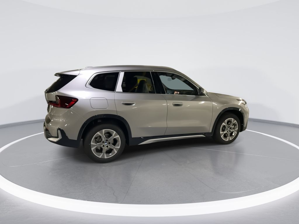 Thumbnail: 2026 BMW X1 - 8