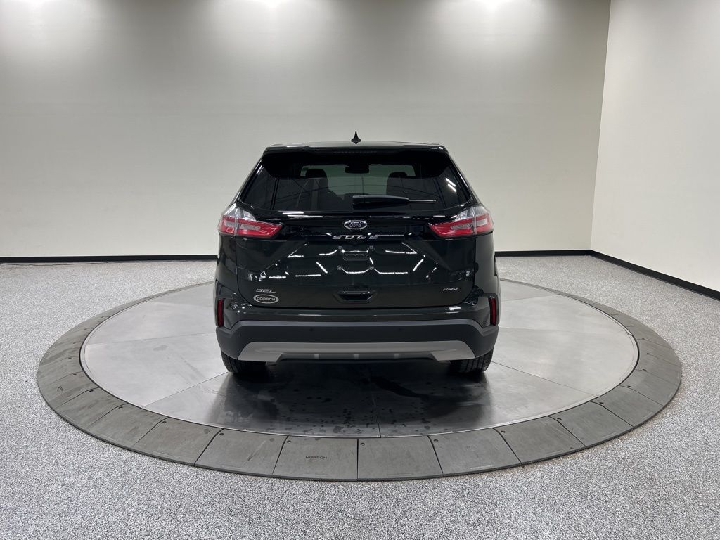 used 2024 Ford Edge car, priced at $29,986