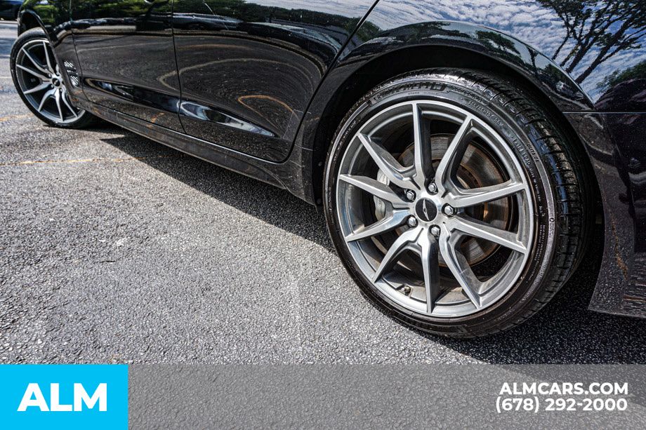 Used 2025 Black Genesis 2.5T image 16