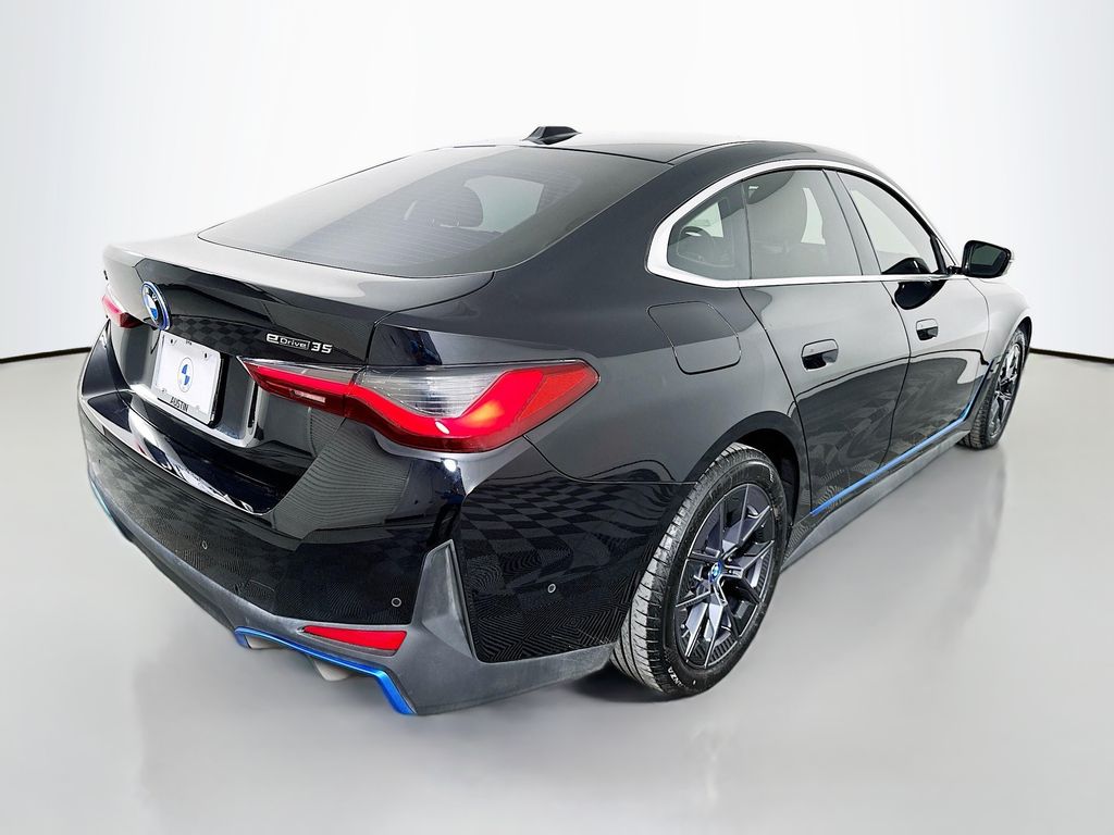 Thumbnail: 2023 BMW i4 - 5