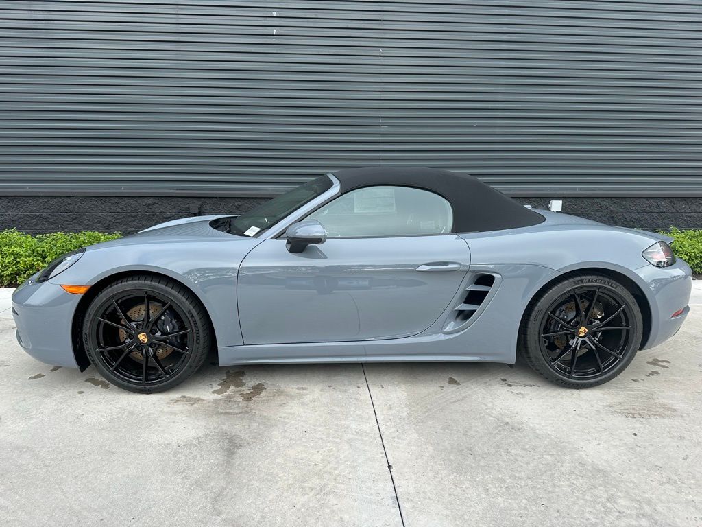 2025 Porsche 718 Boxster  2