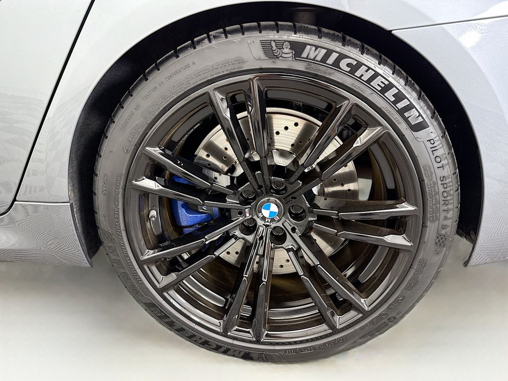 Thumbnail: 2018 BMW M5 - 30