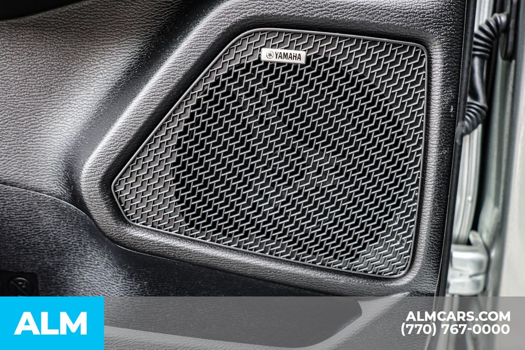 Used 2025 Silver Mitsubishi SE image 56