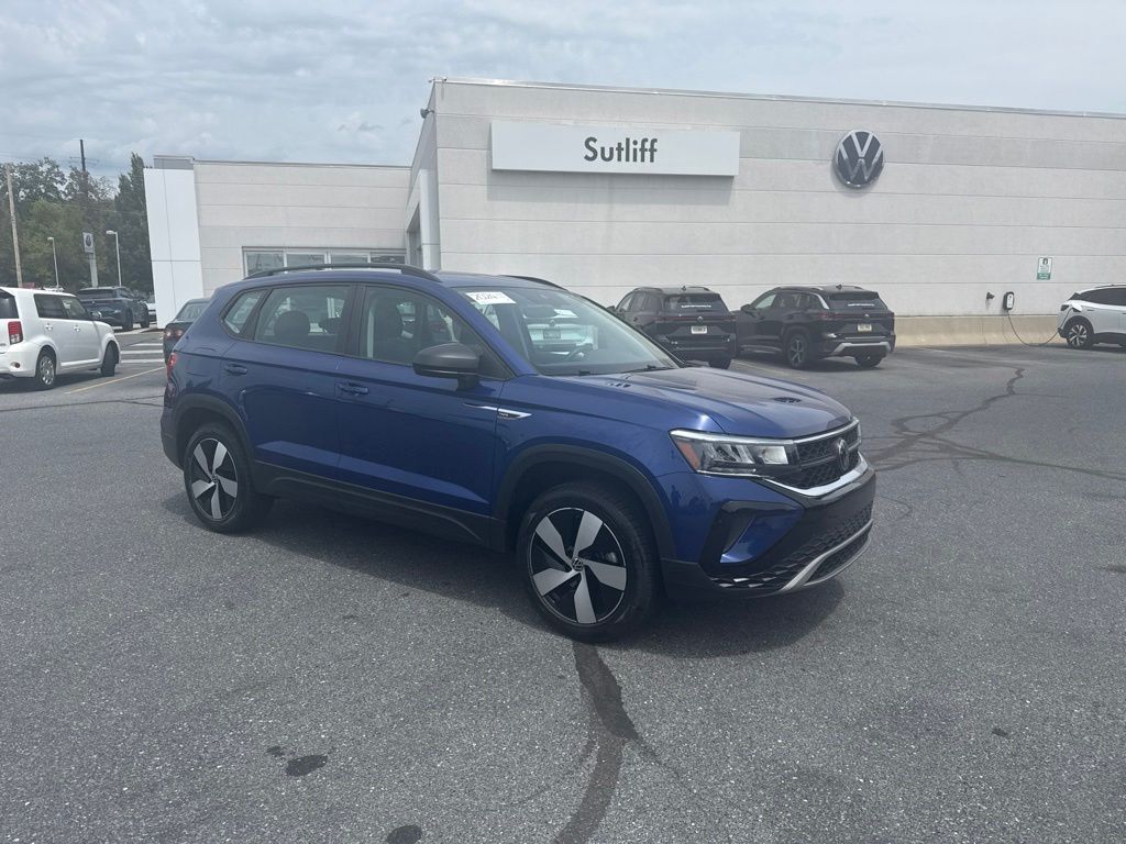  2024 Volkswagen Taos S 4Motion   