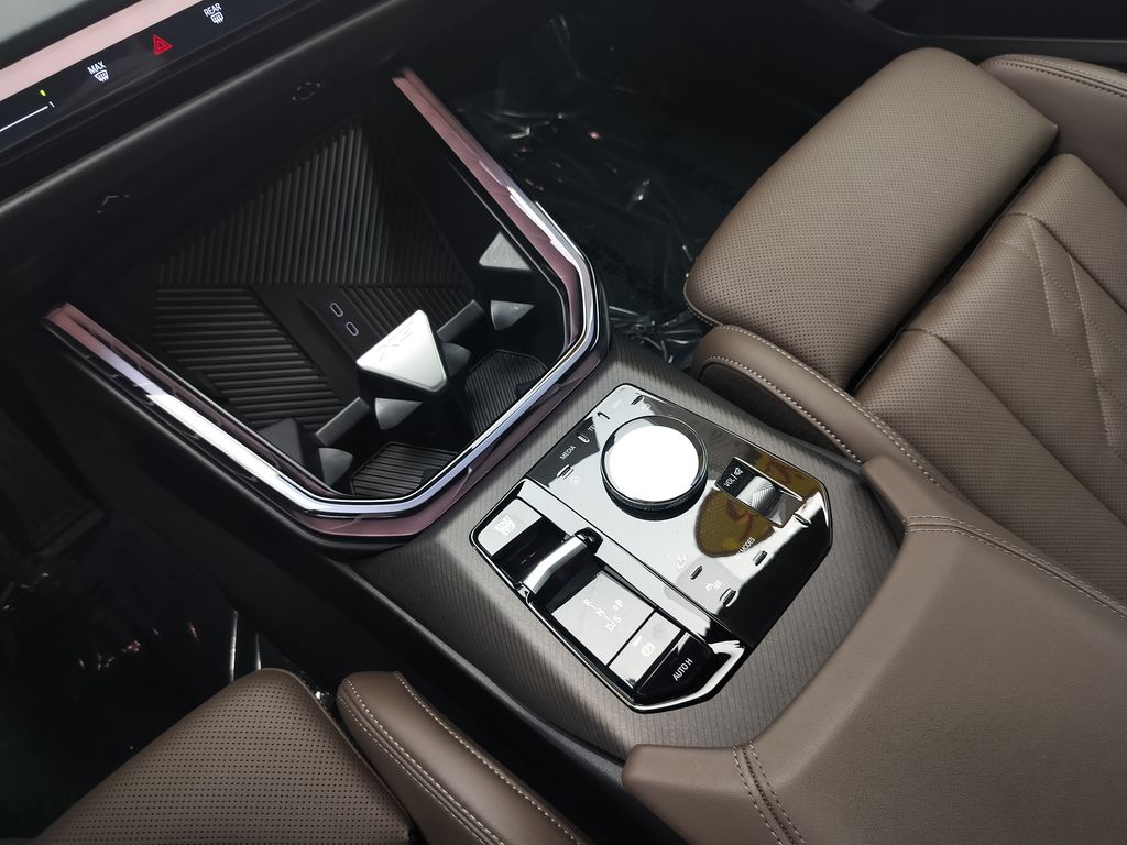 Thumbnail: 2026 BMW X3 - 17