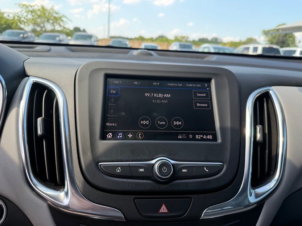 Thumbnail: 2021 Chevrolet Equinox - 18