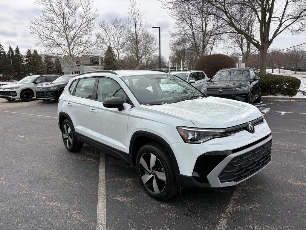 2025 Volkswagen Taos S 4Motion