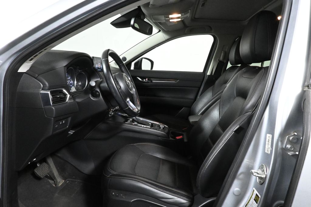 Thumbnail: 2018 Mazda CX-5 - 3