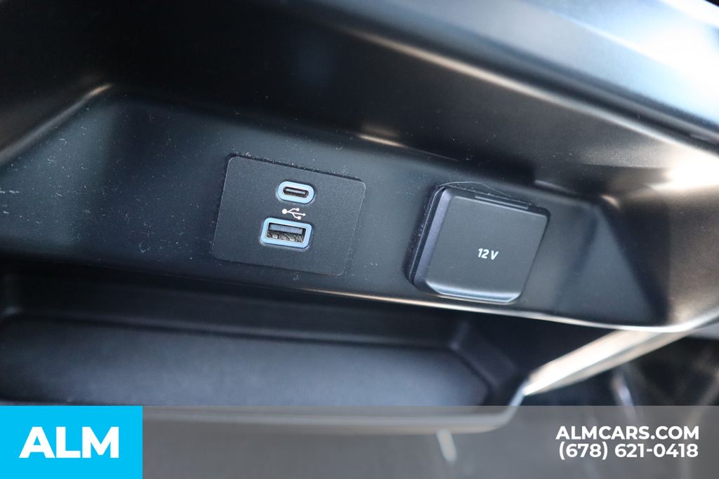 Used 2021 Silver Ford XLT image 35