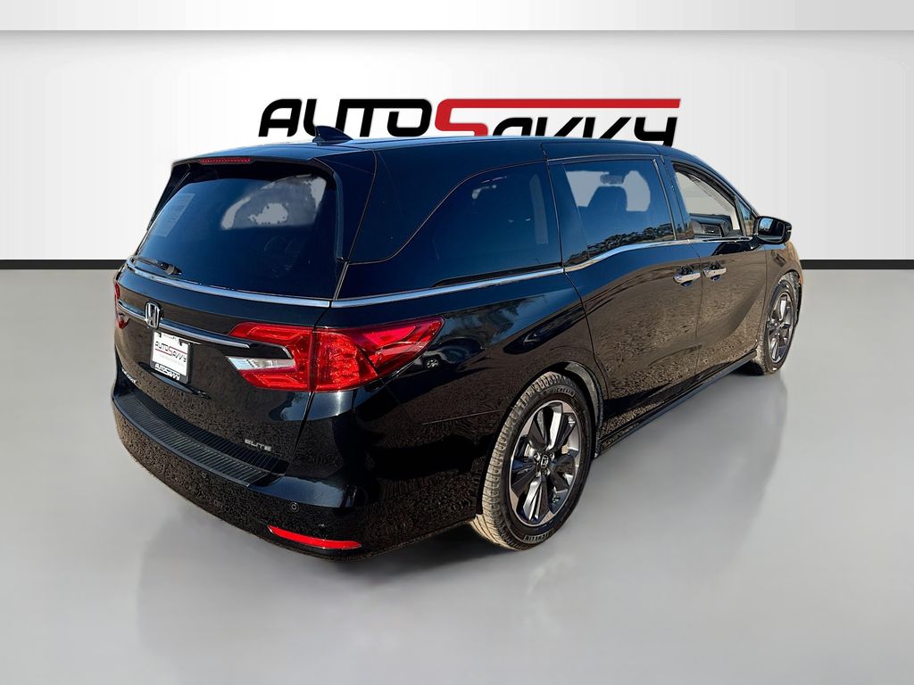 Used 2022 Black Honda Elite image 7