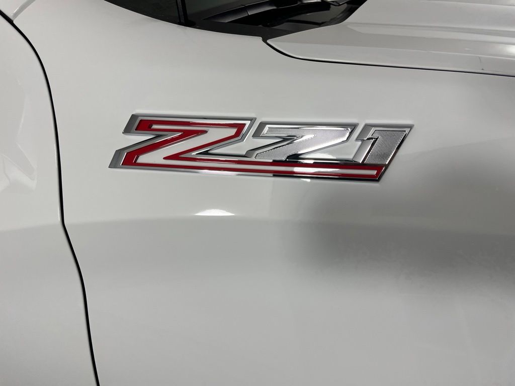 Thumbnail: 2026 Chevrolet Silverado 1500 - 8