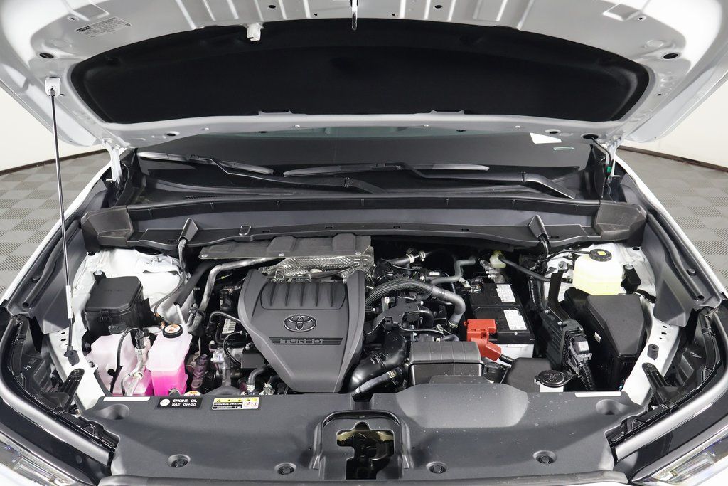 Thumbnail: 2026 Toyota Grand Highlander - 10
