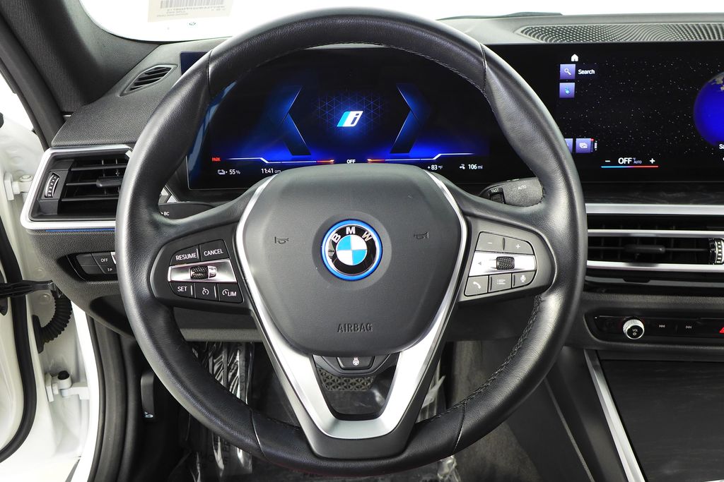 Thumbnail: 2023 BMW i4 - 27